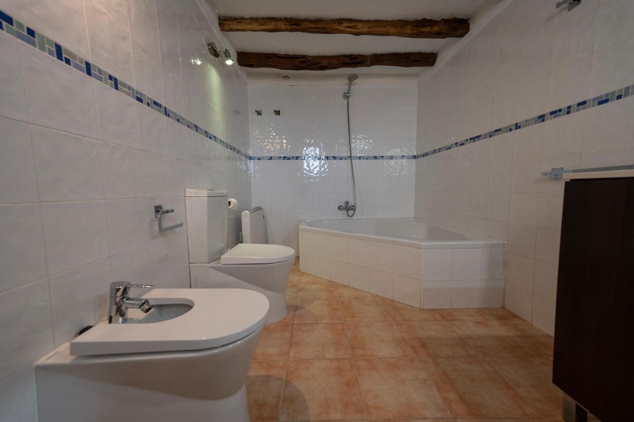 Villa Es Cubells Country & Sea Exterior photo